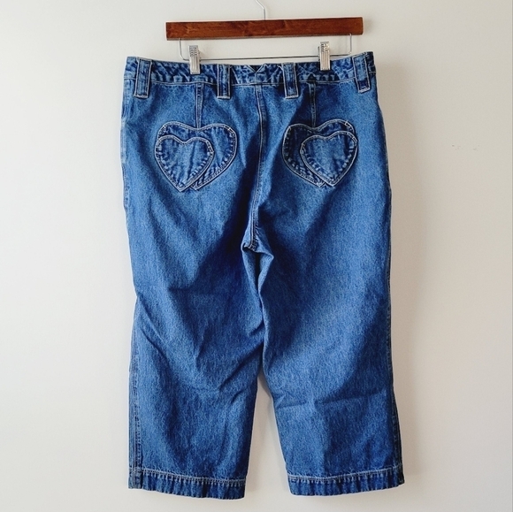 Bay Studio khakis blue jean capri with heart shaped pockets‎ size 14 - Picture 7 of 7